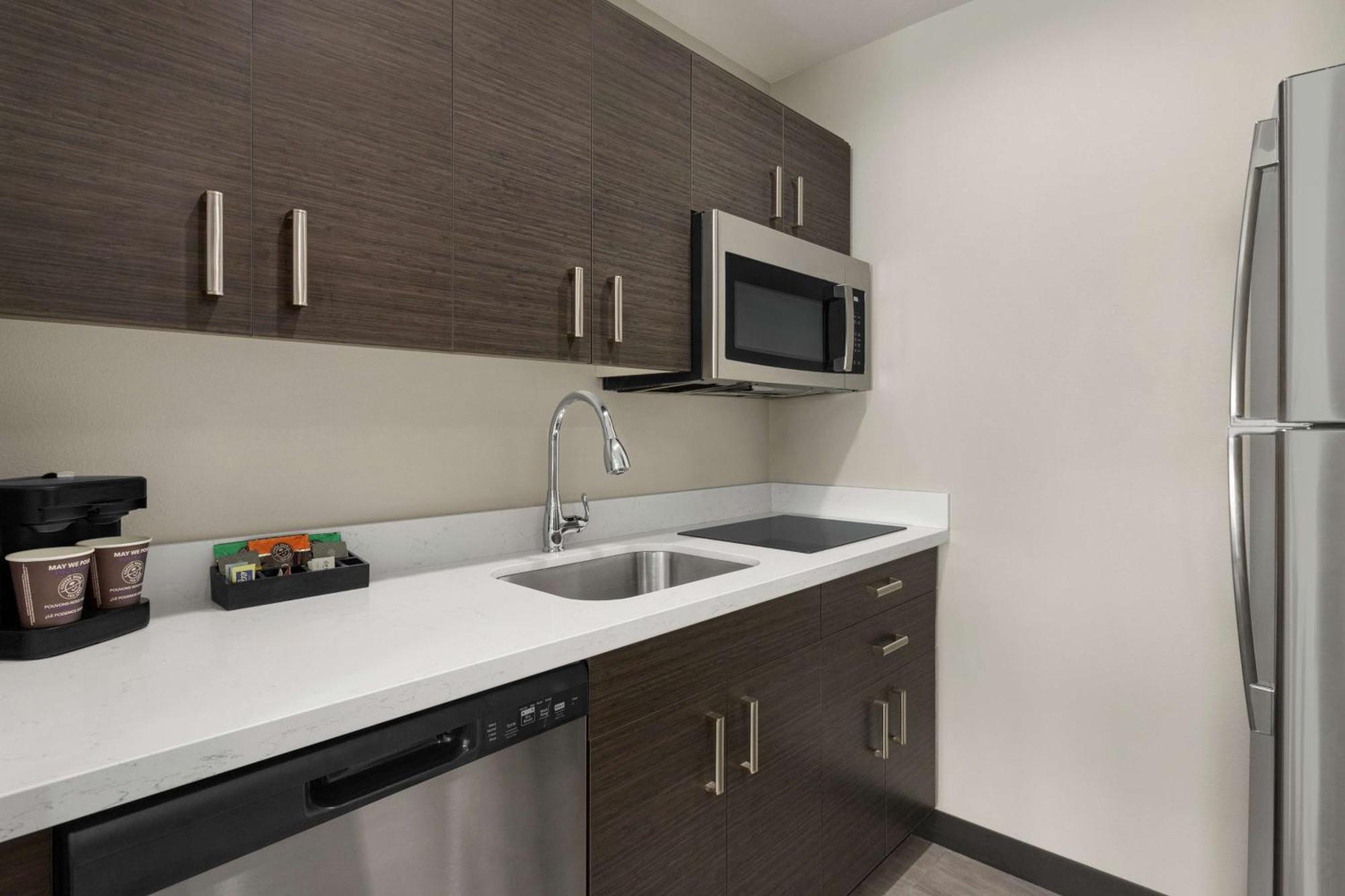 Homewood Suites By Hilton Springfield Medical District Екстериор снимка