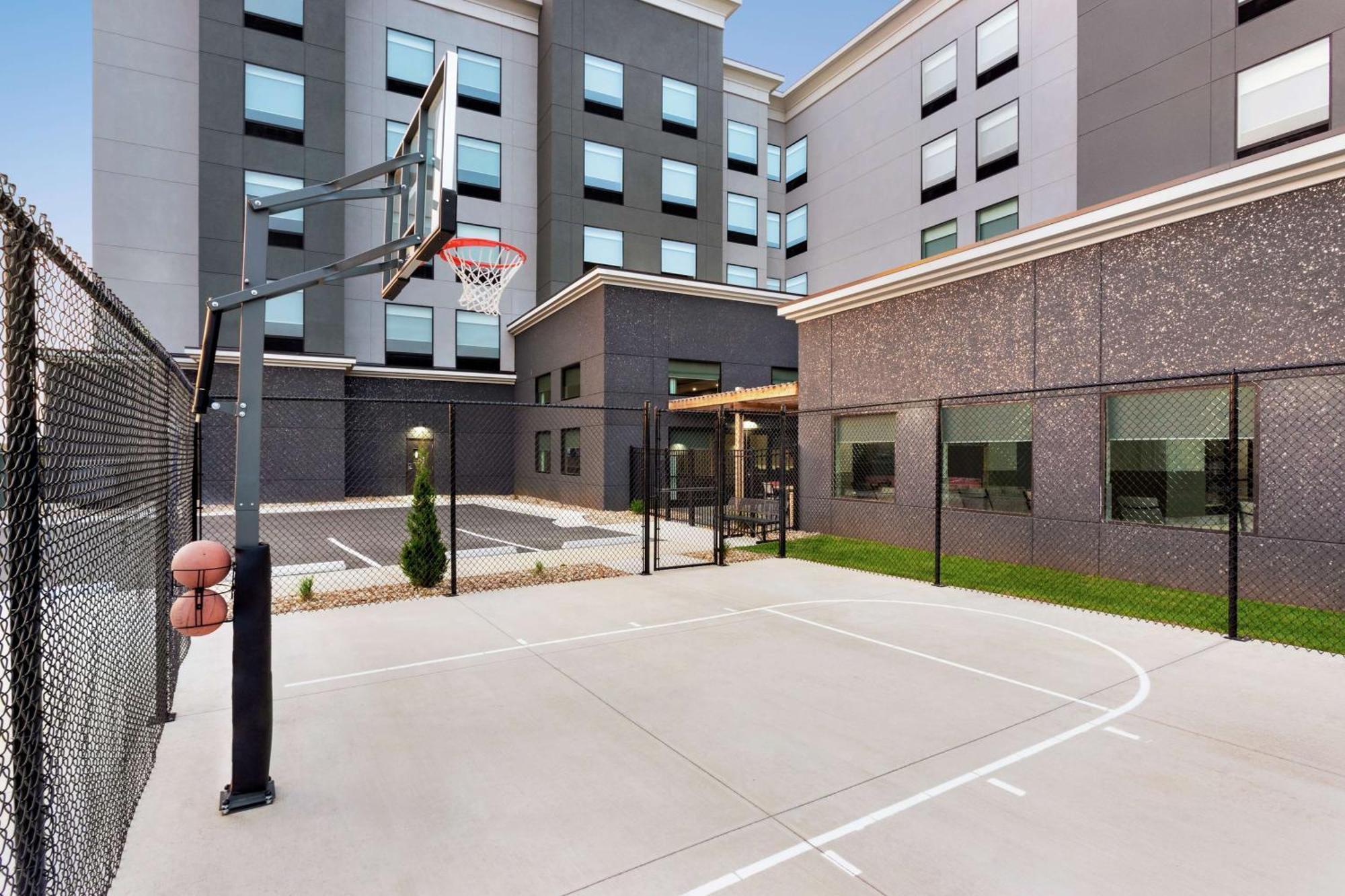 Homewood Suites By Hilton Springfield Medical District Екстериор снимка